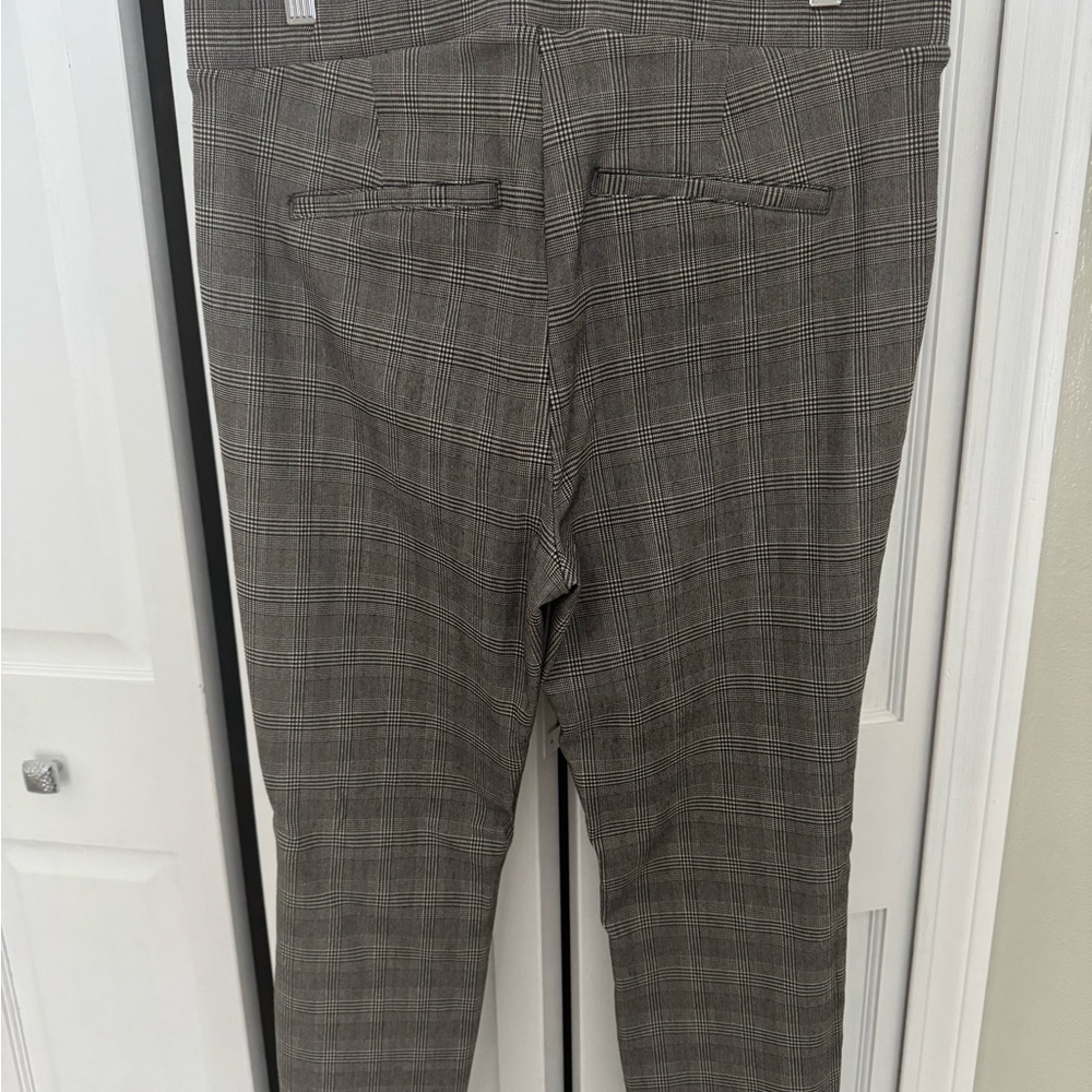 Simply Vera Vera Wang Ponte Pant - Picture 3 of 4